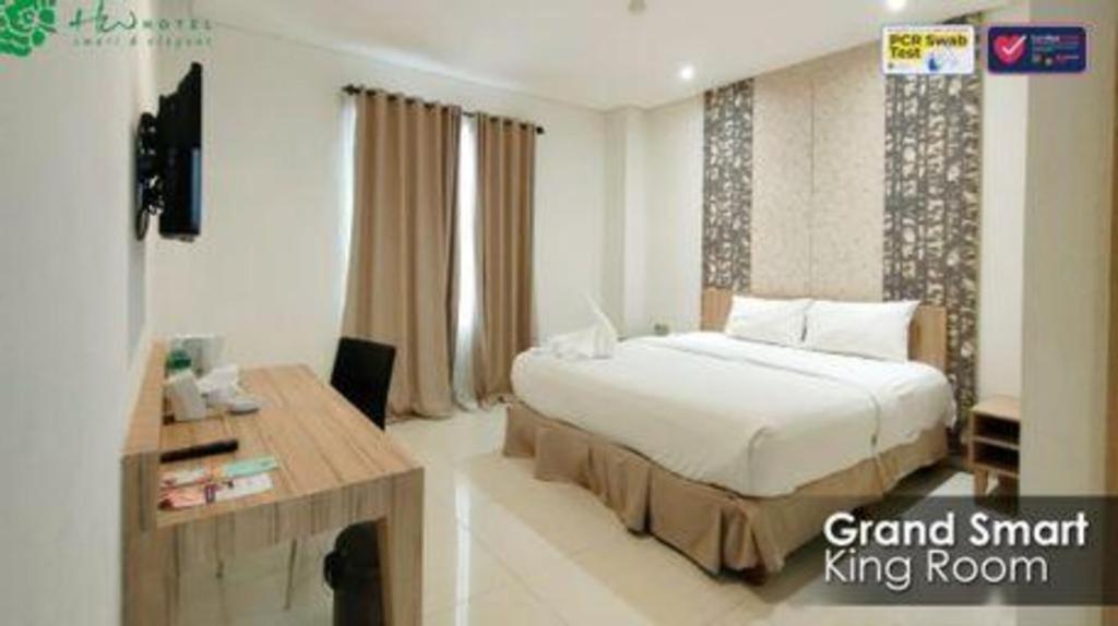 Hw Hotel Padang 外观 照片
